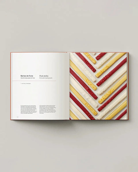 XOK by David Gil and Ingrid Serra - The Universe of Nougats and Chocolate Bars [English & Spanish]